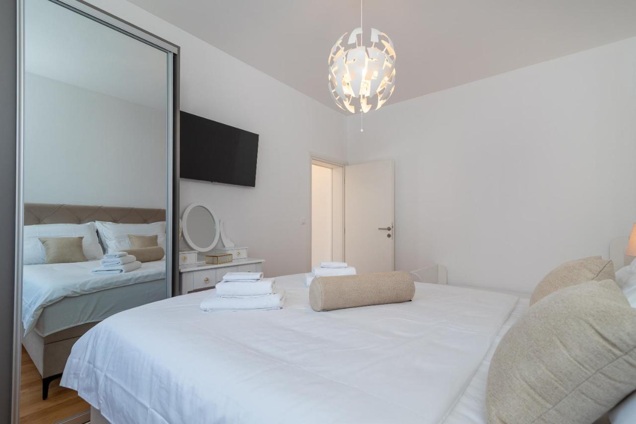 Infinity Residence Trogir Bagian luar foto