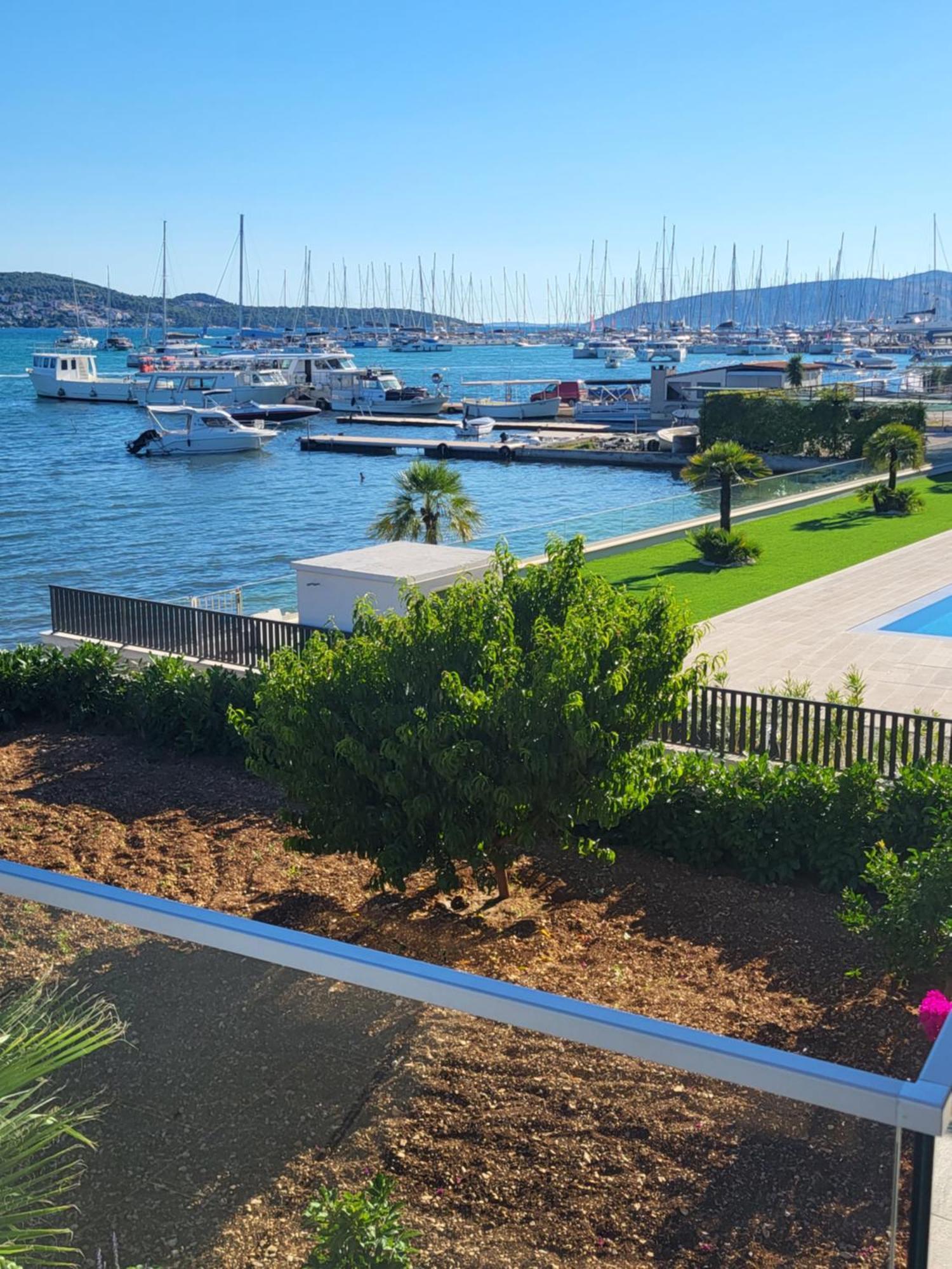 Infinity Residence Trogir Bagian luar foto